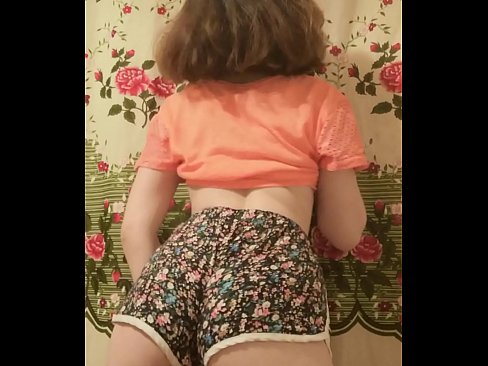 ❤️ Jeune fille sexy se déshabillant devant la caméra. ❤❌ Vidéo anal at porn fr.porn-impact.ru ❌️❤