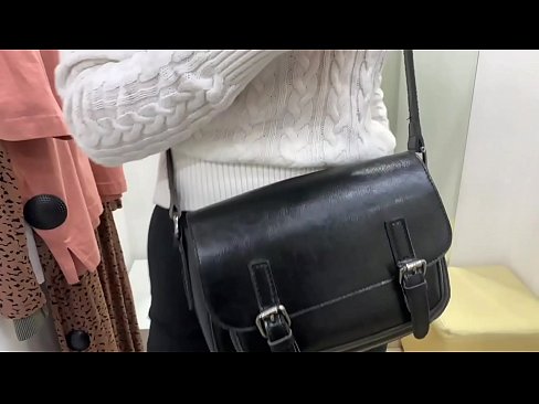 ❤️ Masturbation publique de la jeune salope FeralBerry avec un gode dans la cabine d'essayage ❤❌ Vidéo anal at porn fr.porn-impact.ru ❌️❤